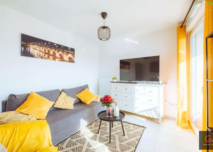 Appartement Cosy Avec Balcon Au Coeur De