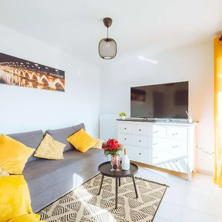 Appartamento Cosy Avec Balcon Au Coeur De